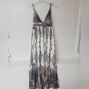 Amazon Women's Maxi Dress - Cream and Black